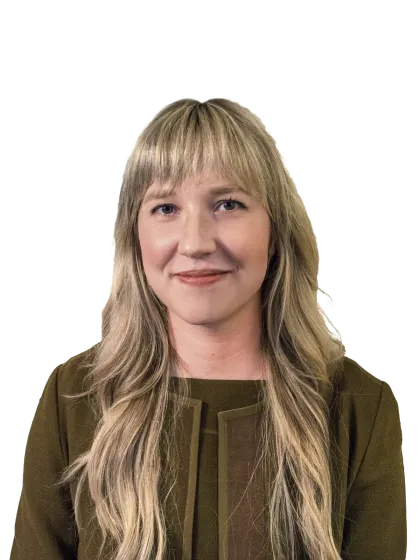 Sarah Hopkins headshot