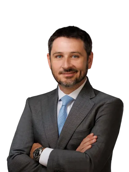 Ryan Sellinger headshot