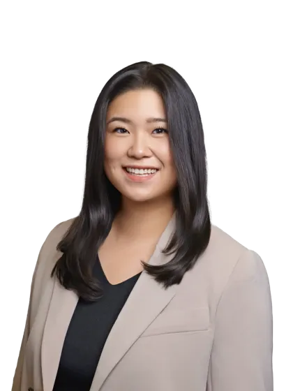 Joanie Liu Kim headshot