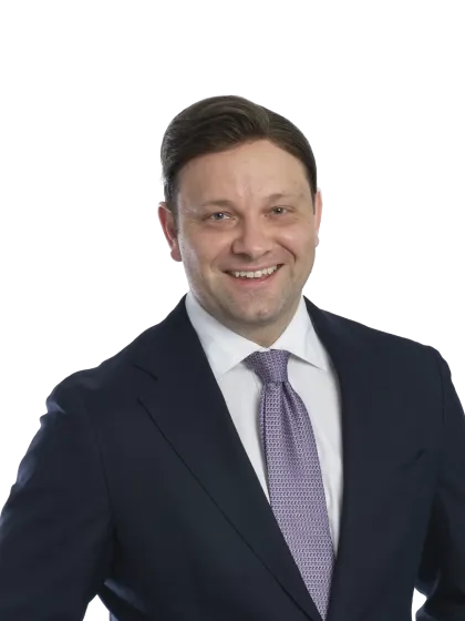 Nick Klenow headshot2