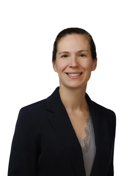Carrie Schroll headshot