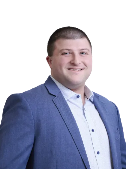 Zack Bloom headshot
