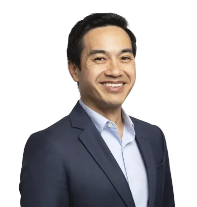 Eric Bobila headshot