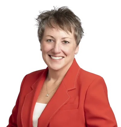 Heidi Erlacher headshot