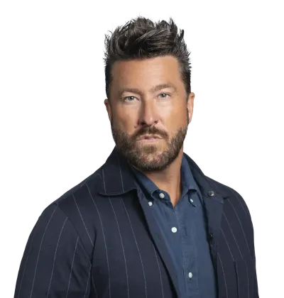 Kris Withrow headshot