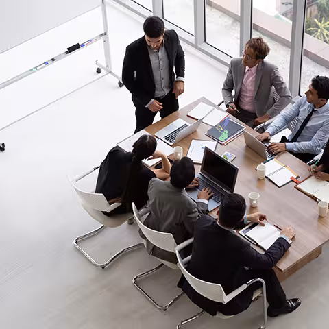 People into the office